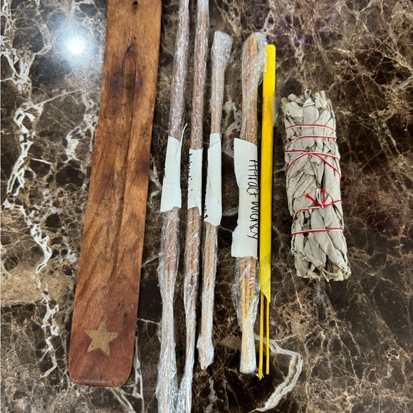 Good Vibes Bundle! - Picture 3 of 3